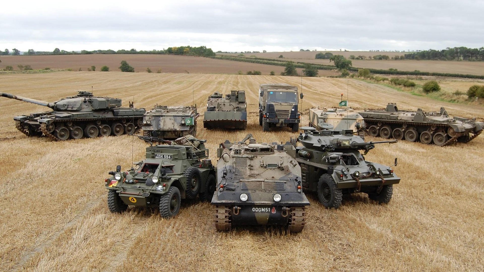 世俱杯分组-洲际舞台的星光与硝烟，当团队意志对决个人英雄主义