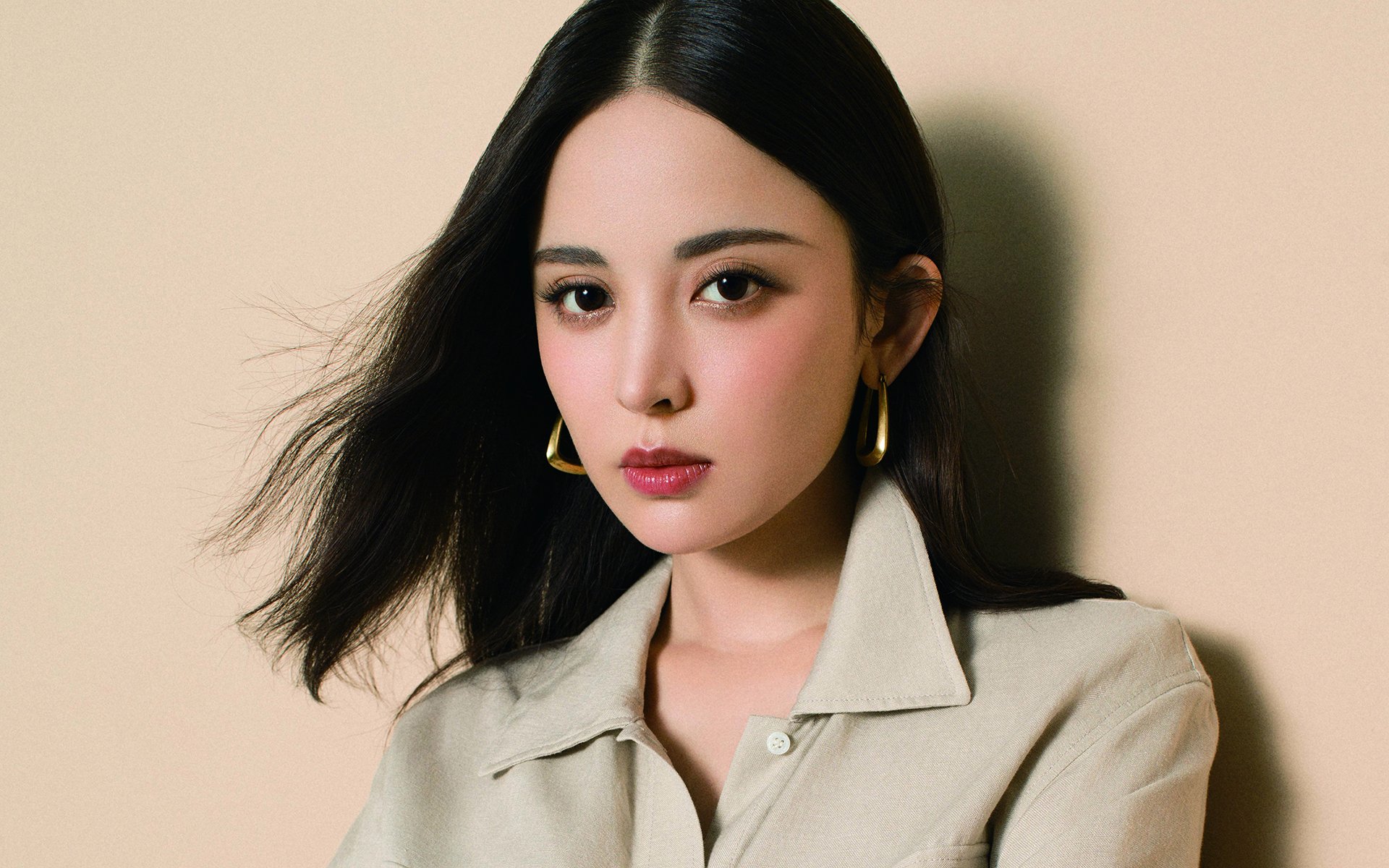 世俱杯-恩比德发挥堪称完美，步行者踏平广东队