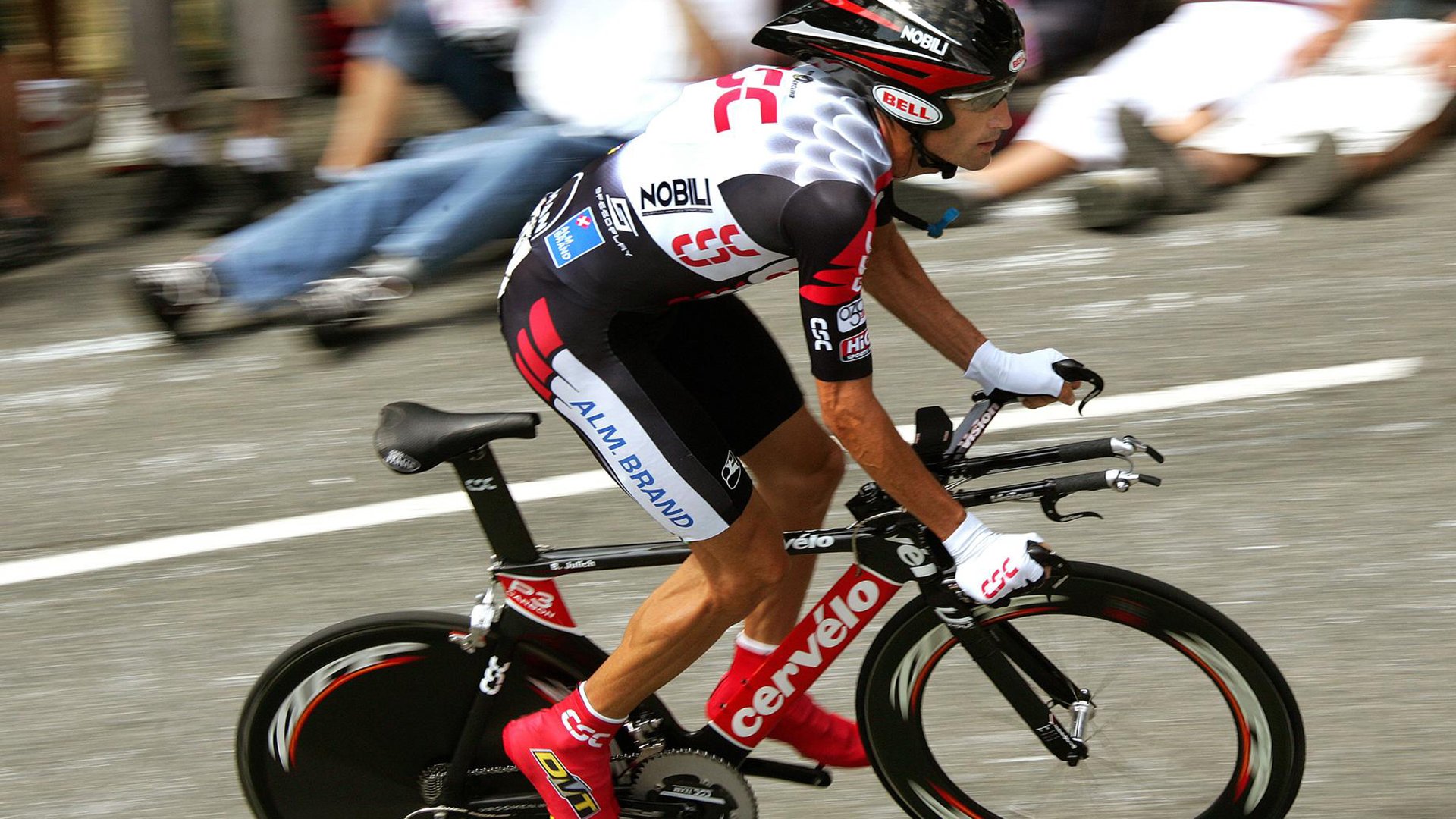 世俱杯-绝境铸就传奇,北京队决胜局力克广东队,小贾伦全场最佳无争议